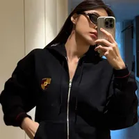 kapook ployrina