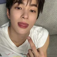 Duẫn bá đạo