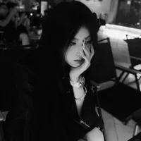Miu buồn với buồn quá , hic.