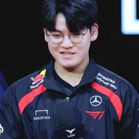 Lee Minhyung [Gumayusi]