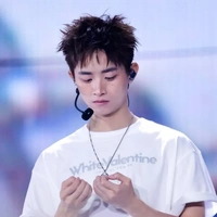 All trừ ai thì trừ