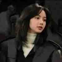 Lalisa Manobal(cô)