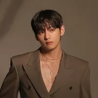 Kim Taehyung - Miu ( ah ruột của Juhoon)