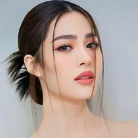 LingLingKwong 