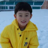 Eom Seonghyeon(lúc nhỏ)