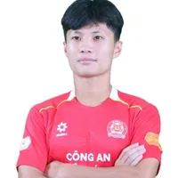 Nguyễn Thái Quốc Cường -2004-Tiền vệ