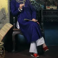 Bà Hoàng ( Gấm )