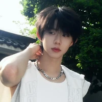 Trần Dịch Hằng _H