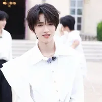 ZuoQiHan_Em