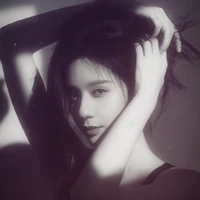 lệ hồng //kiếp trước//