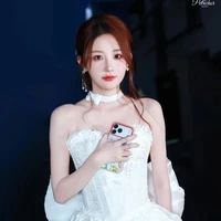 CHÂU THI VŨ- nàng
