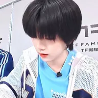 Trương Hàm Thụy