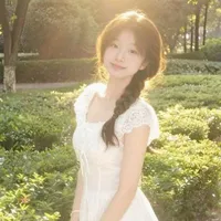 Vũ Hoài Ly - @livv