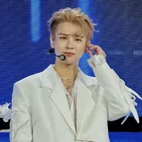 Phạm đình thái ngân