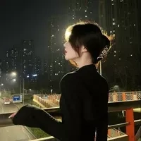 Mẹ YangBoWen