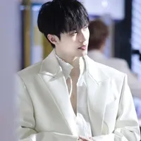Lâm Anh (LAVM)