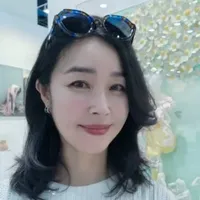 Kim Yujin (mẹ em) 