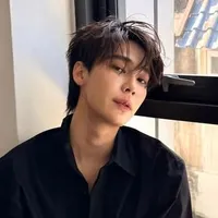 Dew Jirawat Sutivanichsak_Anh