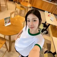 tác giả đụ tùm lum