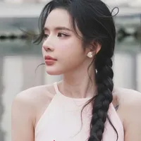 Nguyễn Hoàng Lan