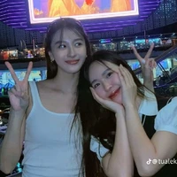 Chị t 1 voo 1 chongg(Tg)