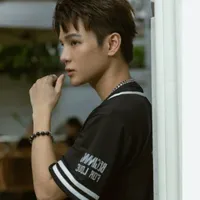 Thái Ngân ( bố anh)