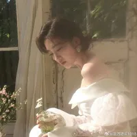 Đường Nghệ Hân