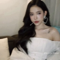 NGUYỄN HOÀNG LAN