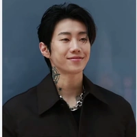 Park Jeabeom (Bố, CEO)
