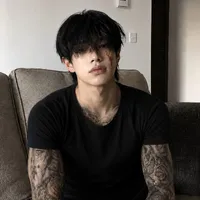 Chu Kinh Trì /hắn/