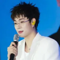 trần đăng dương:dương domic