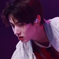 𝙀𝙤𝙢 𝙎𝙚𝙤𝙣𝙜𝙝𝙮𝙚𝙤𝙣