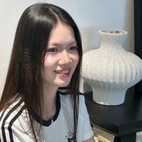 Diễm My < My >