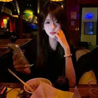 Huỳnh Nguyệt Lam