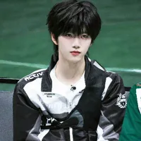Trương Hàm Thụy