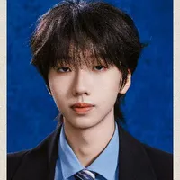 Nhiếp vĩ Thần