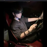 Hoàng Đức Anh(ba em)