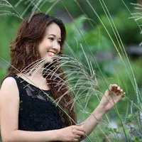 Hồ Tuyết Ngân_mẹ Pháp Kiều