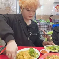con tác giả