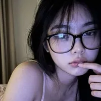 Khương Bạch Y ( nguyên chủ )