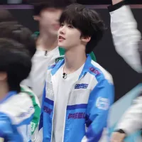 Trương Dịch Nhiên 