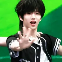 Trương Hàm Thụy 