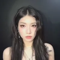 Trần Thảo Linh ( Lyhan )