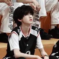 Tả Kì Hàm_em