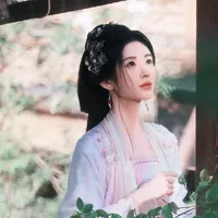 Hoàng Tô Linh-con út phủ tướng quân