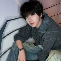 Nhiếp Vĩ Thần