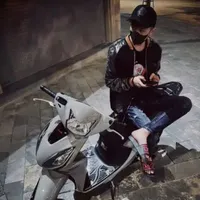 Đàn em Rhy