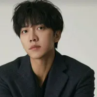 Lee Seung-gi (87)