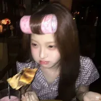 𝘯𝘪𝘦𝘮𝘵𝘩𝘩 | 𝙨𝙣