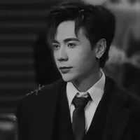 quang hùng